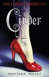 Lunar Chronicles 1: Cinder