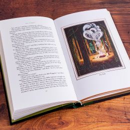 Hobbit: Illustrated by the Author - deluxe edition